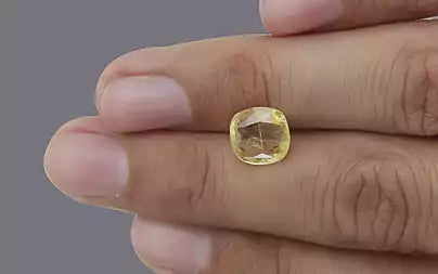 Yellow Sapphire - 3.53 Carats (Pukhraj - 3.85 Ratti)