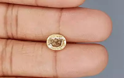 Yellow Sapphire - 3.14 Carats (Pukhraj - 3.42 Ratti)