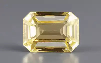 Yellow Sapphire - 5.05 Carats (Pukhraj - 5.50 Ratti)