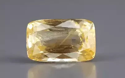 Yellow Sapphire - 3.06 Carats (Pukhraj - 3.34 Ratti)