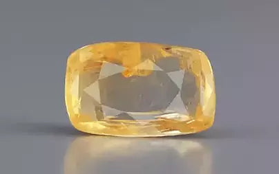 Yellow Sapphire - 3.04 Carats (Pukhraj - 3.31 Ratti)