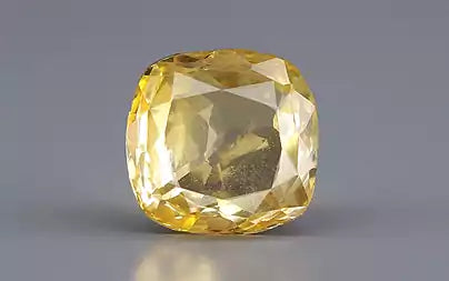 Yellow Sapphire - 4.02 Carats (Pukhraj - 4.38 Ratti)