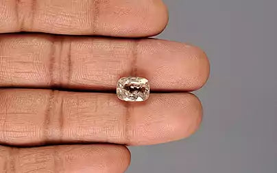 Yellow Sapphire - 4.95 Carats (Pukhraj - 5.40 Ratti)
