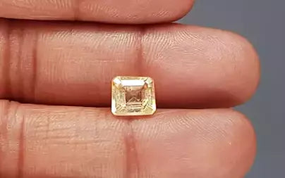 Yellow Topaz - 3.12 Carats