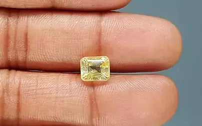 Yellow Topaz - 3.18 Carats