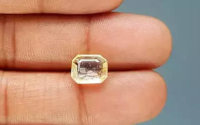 Yellow Topaz - 4.25 Carats