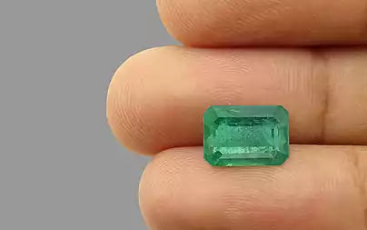 3.11 Carats Octagon Emerald