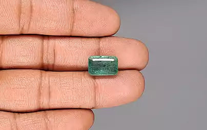 Emerald - 6.84 Carats (Panna - 7.46 Ratti)