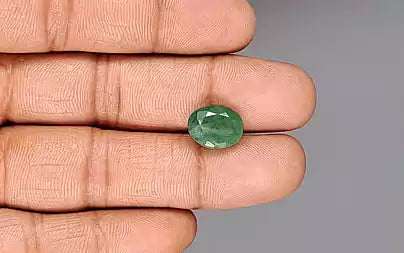 Emerald - 5.18 Carats (Panna - 5.65 Ratti)