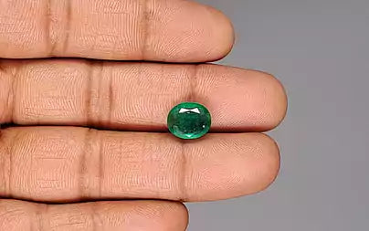 Emerald - 4.27 Carats (Panna - 4.65 Ratti)