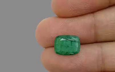 Emerald - 2.97 Carats (Panna - 3.24 Ratti)