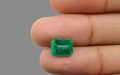 3.01 Carats Octagon Emerald