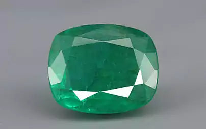Emerald - 12.77 Carats (Panna - 13.92 Ratti)