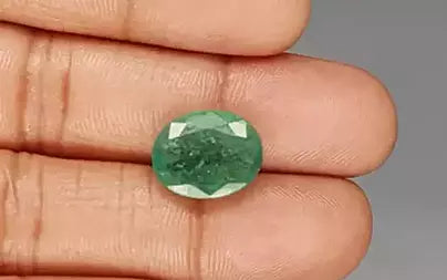 Emerald - 7.98 Carats (Panna - 8.70 Ratti)