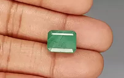 Emerald - 9.37 Carats (Panna - 10.21 Ratti)