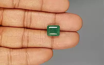 5.28 Carats Octagon Emerald