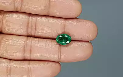 Emerald - 3.10 Carats (Panna - 3.38 Ratti)