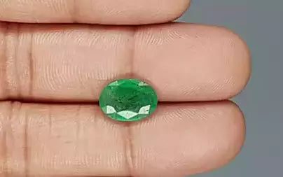 Emerald - 2.94 Carats (Panna - 3.20 Ratti)