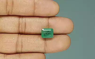 Emerald - 6.28 Carats (Panna - 6.85 Ratti)