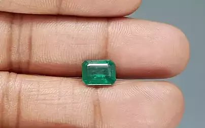 Emerald - 2.25 Carats (Panna - 2.45 Ratti)