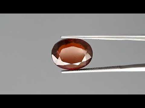 Hessonite (Gomed) - 6.61 Carats