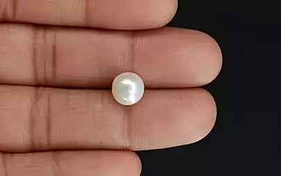 South Sea Pearl (Moti) - 4.71 Carats