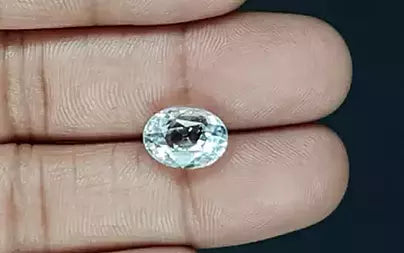 White Topaz - 7.04 Carats
