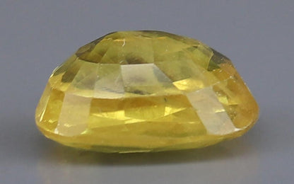 Yellow Sapphire (Pukhraj) Gemstone - 3.55 Carats