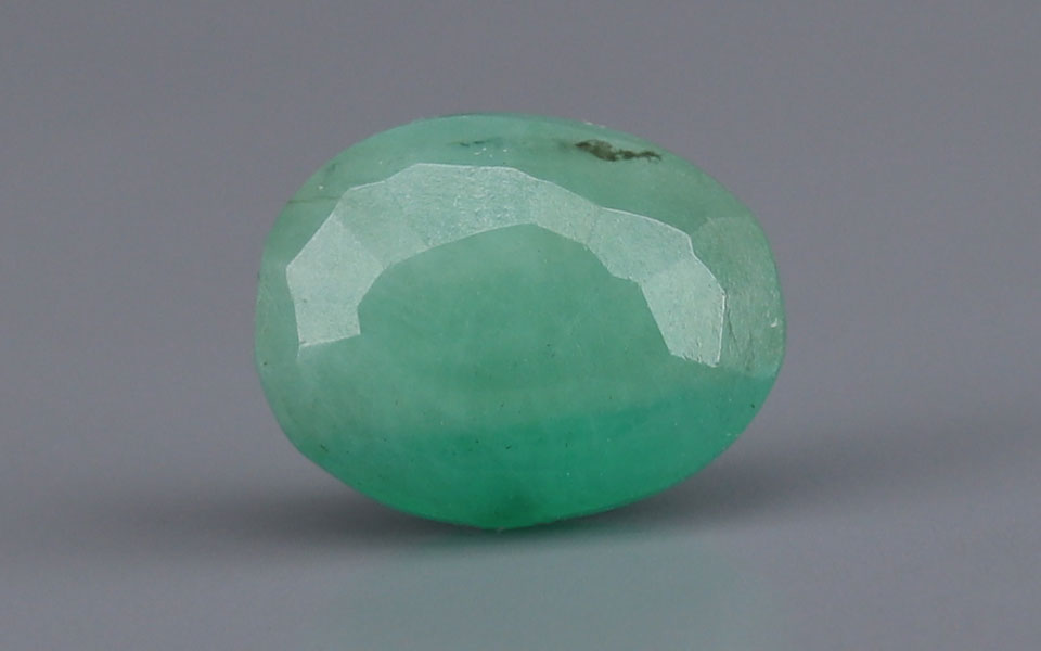Emerald (Panna) Gemstone - 3.97 Carats