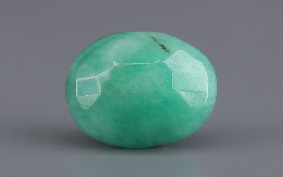 Emerald (Panna) Gemstone - 7.04 Carats