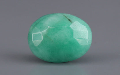 Emerald (Panna) Gemstone - 7.04 Carats