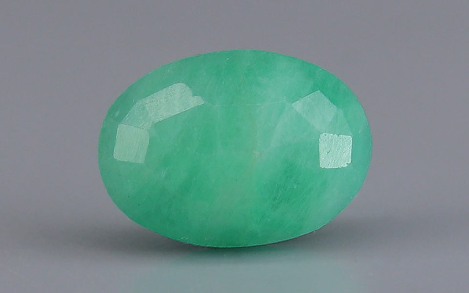Emerald (Panna) Gemstone - 3.31 Carats