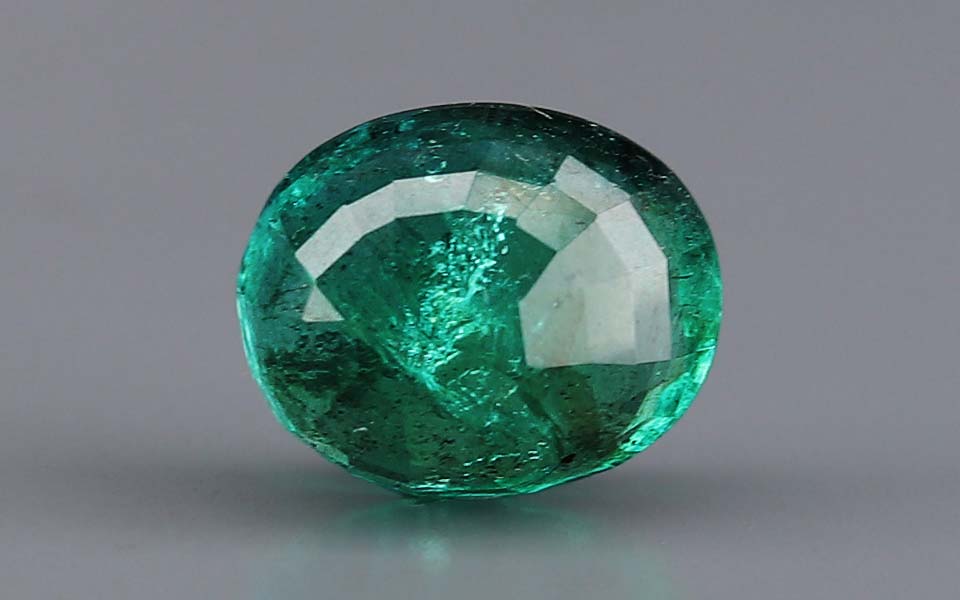 Emerald (Panna) Gemstone - 4.39 Carats