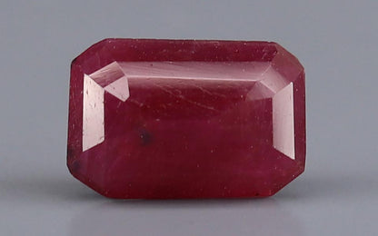 Ruby (Manik) Gemstone - 3.84 Carats