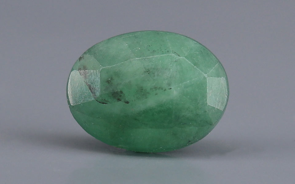 Emerald (Panna) Gemstone - 3.18 Carats