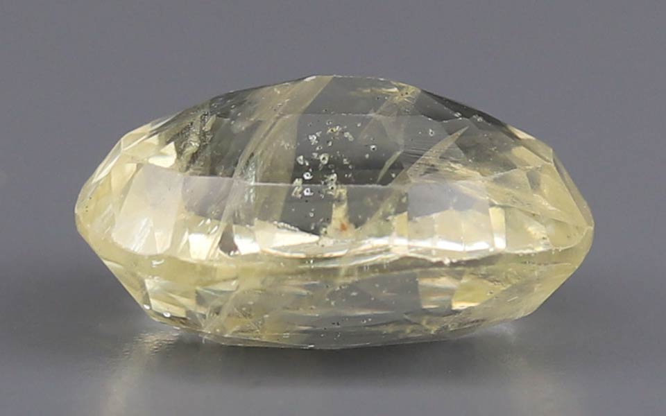 Yellow Sapphire (Pukhraj) Gemstone - 5.72 Carats