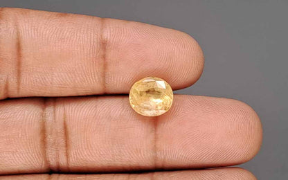 Yellow Sapphire (Pukhraj) Gemstone - 5.09 Carats