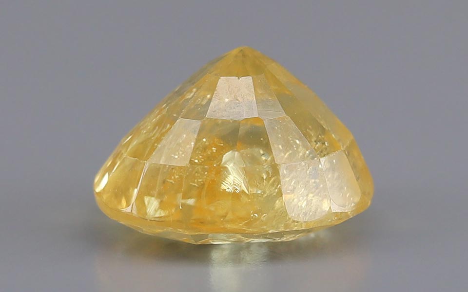 Yellow Sapphire (Pukhraj) Gemstone - 5.81 Carats
