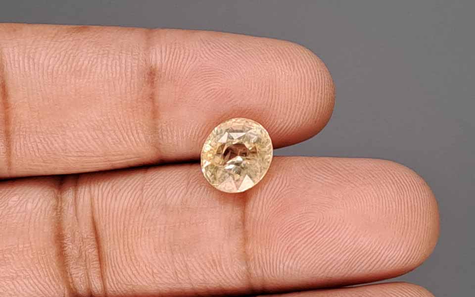 Yellow Sapphire (Pukhraj) Gemstone - 4.63 Carats