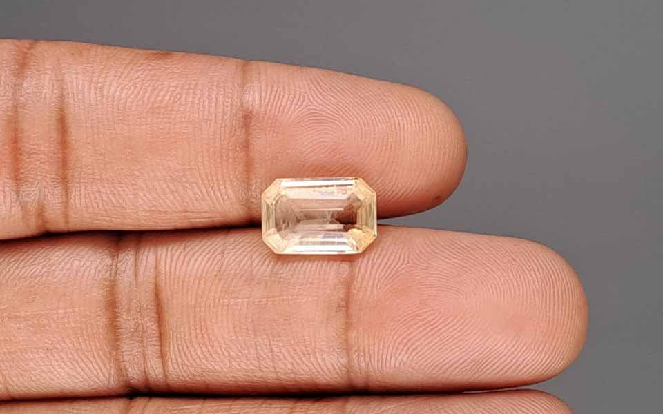 Yellow Sapphire (Pukhraj) Gemstone - 5.21 Carats