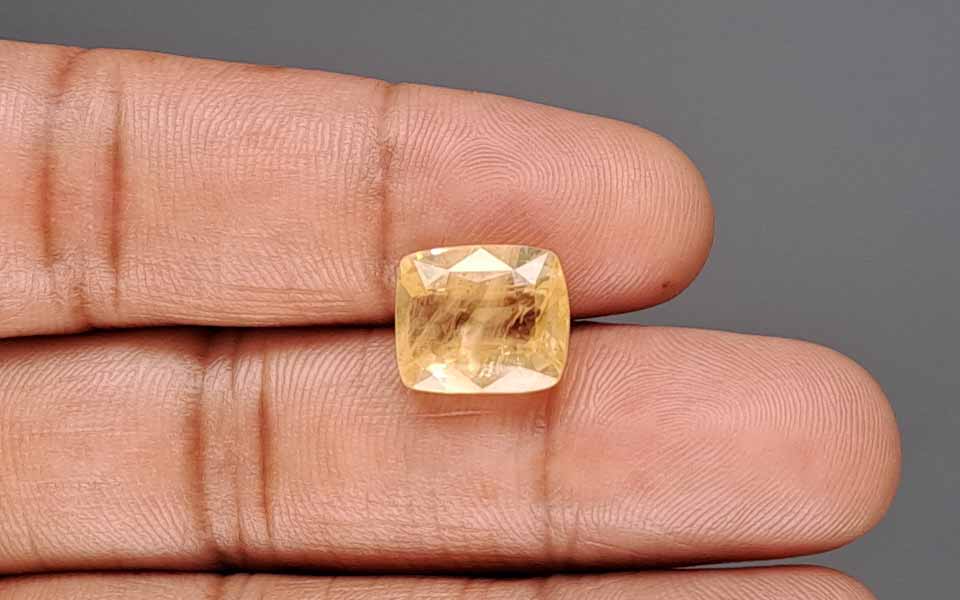 Yellow Sapphire (Pukhraj) Gemstone - 9.01 Carats