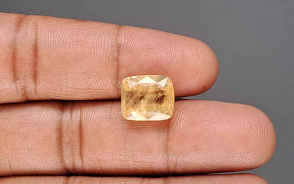 Yellow Sapphire (Pukhraj) Gemstone - 9.01 Carats