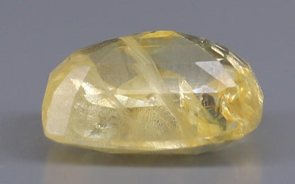 Yellow Sapphire (Pukhraj) Gemstone - 9.01 Carats