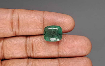 Emerald (Panna) Gemstone - 9.81 Carats