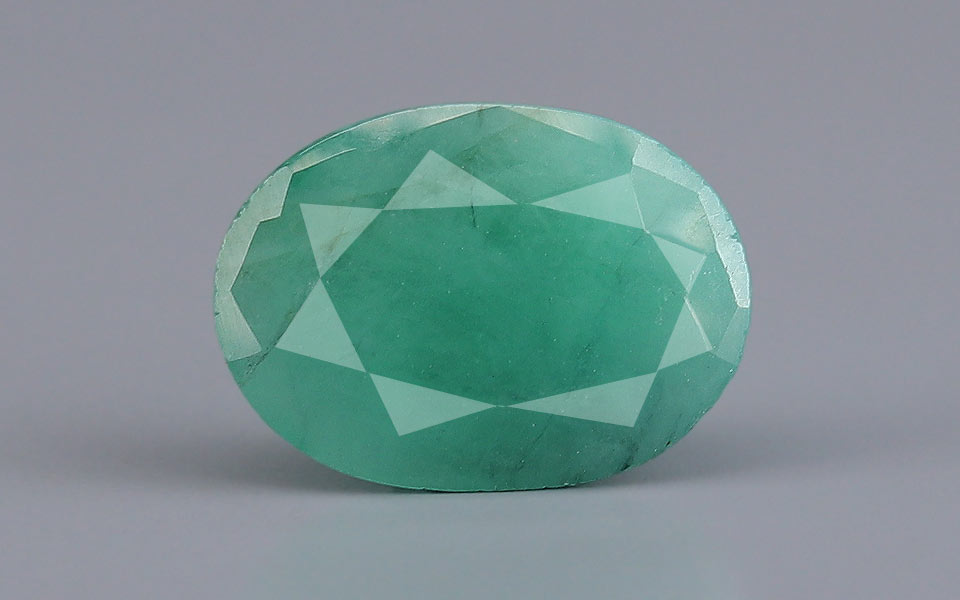 Emerald (Panna) Gemstone - 3.89 Carats