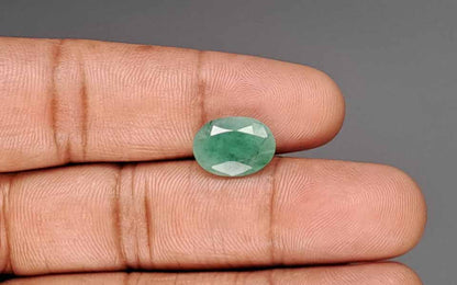 Emerald (Panna) Gemstone - 3.89 Carats