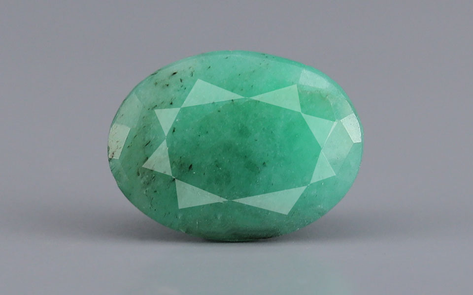 Emerald (Panna) Gemstone - 4.07 Carats