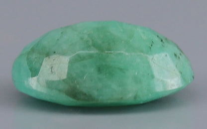 Emerald (Panna) Gemstone - 4.07 Carats