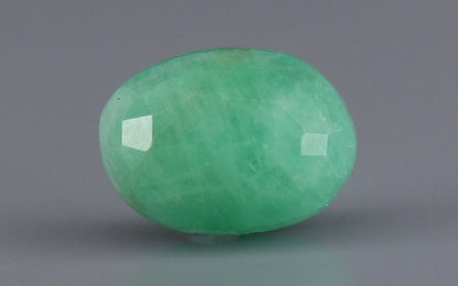 Emerald (Panna) Gemstone - 3.43 Carats