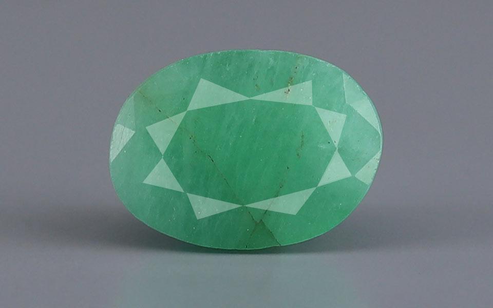 Emerald (Panna) Gemstone - 3.43 Carats